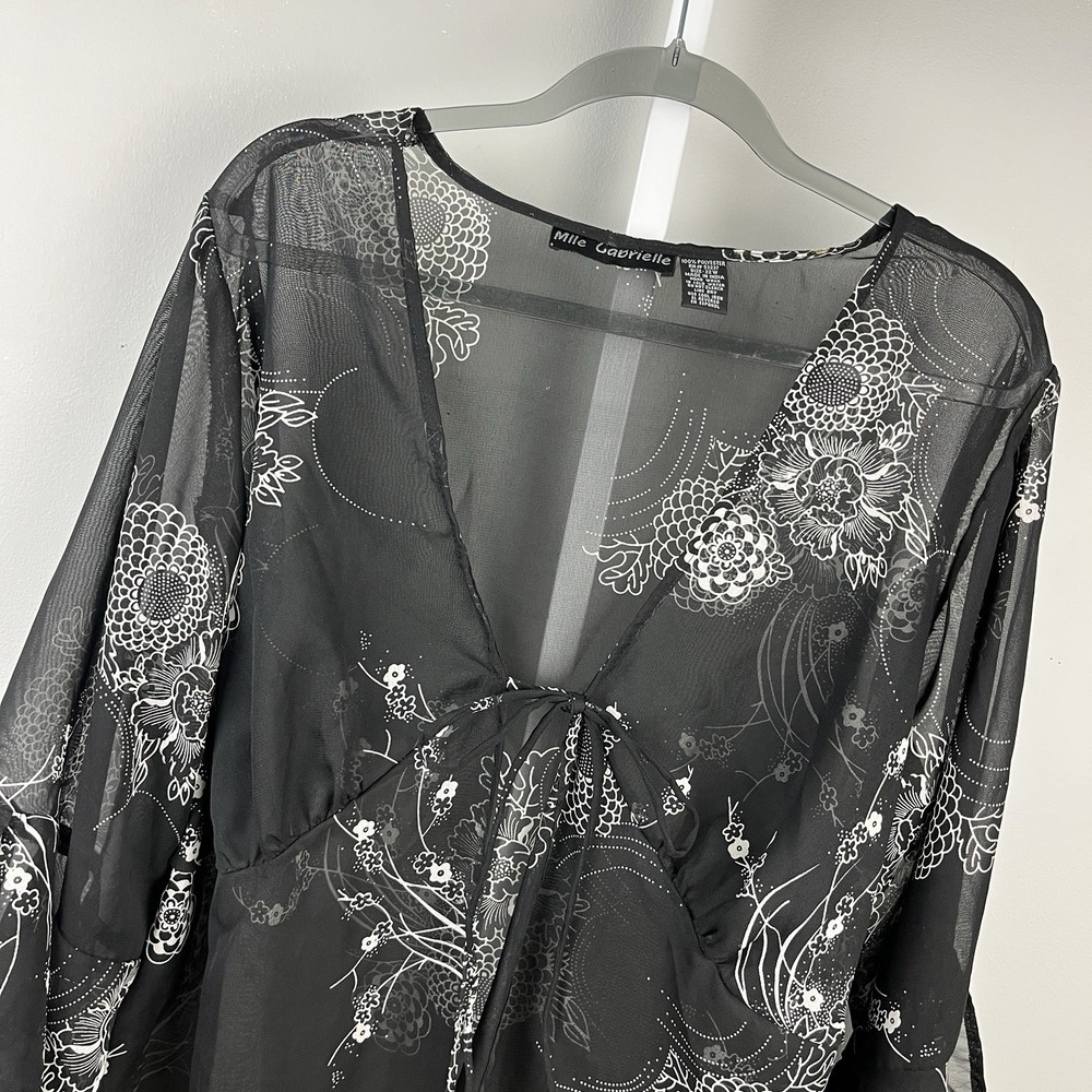 Vintage Mlle Gabrielle Whimsigoth Top‎ Womens 22W Black White Floral Dark Fairy